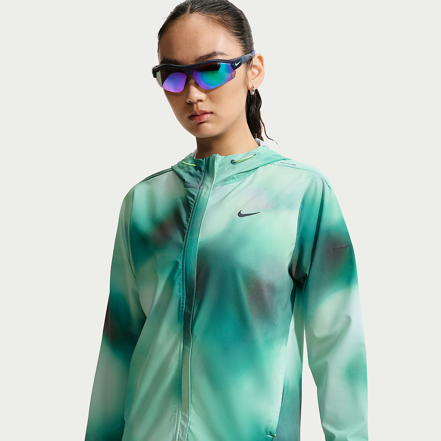 Nike Swift Women's Repel UV-Protection Running Jacket. Nike ID